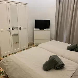  Apartamento 2 Bedroom In The Centre Of